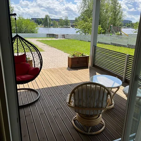 Pipirest River-view With A Terrace